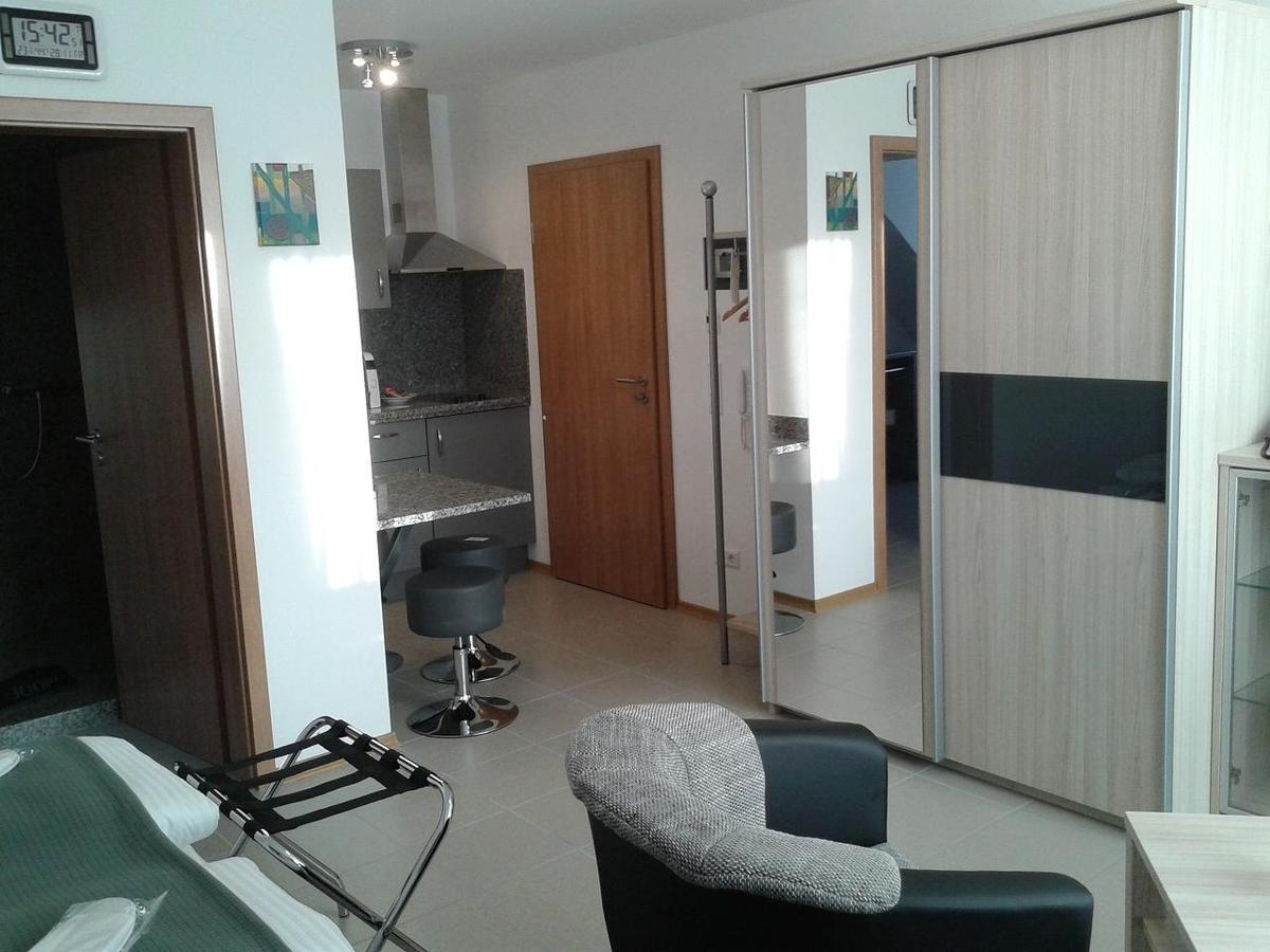 Dzt-Schwarzwaldhotel Garni Unterkirnach Стая снимка